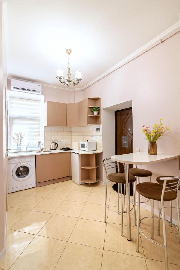 Avangard Magnus Apartment Lviv Dış mekan fotoğraf
