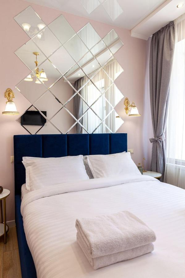 Avangard Magnus Apartment Lviv Dış mekan fotoğraf